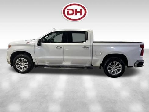 Used 2022 Chevrolet Silverado 1500 LTZ w/ LTZ Premium Package AWD/4WD image 8