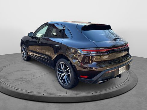 Used 2022 Porsche Macan image 6