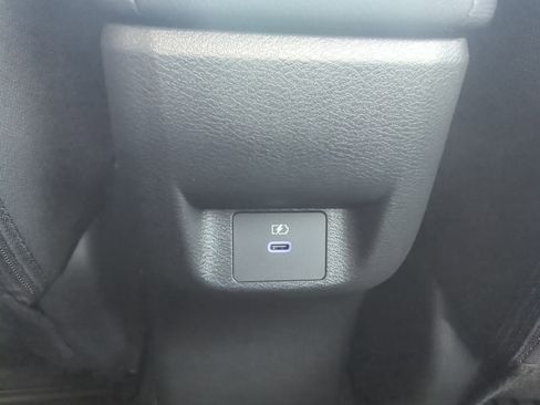 New 2025 Nissan Versa SR w/ Trunk Package image 11