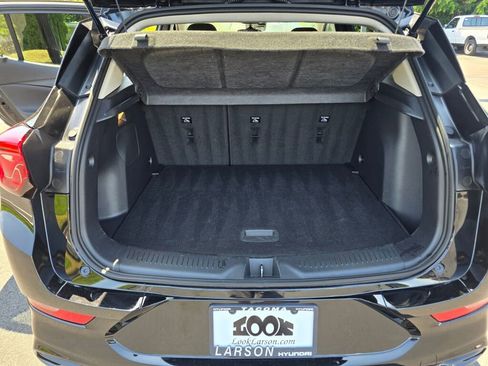 Used 2024 Buick Encore GX Sport Touring image 16