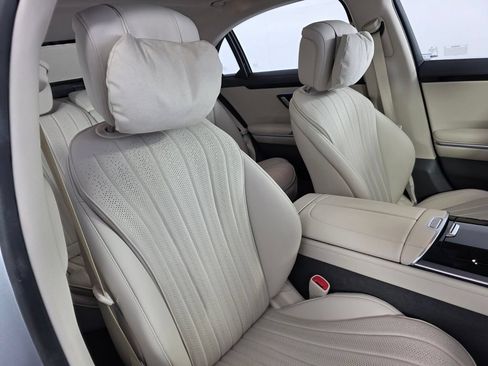 Certified 2023 Mercedes-Benz S 500 4MATIC image 29