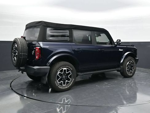Used 2021 Ford Bronco Outer Banks AWD/4WD image 2