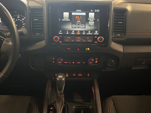 Used 2023 Nissan Frontier Pro-X w/ Pro Convenience Package RWD image 3