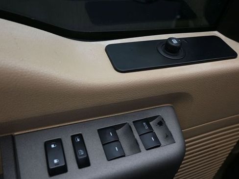 Used 2012 Ford F250 XLT w/ XLT Value Pkg image 13