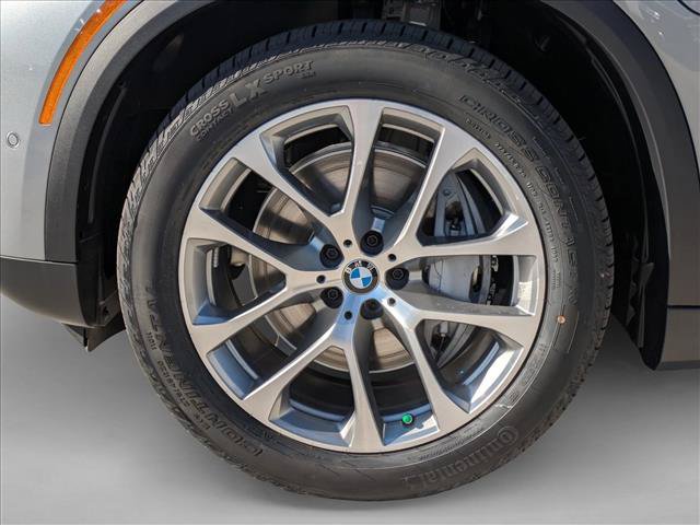 Used 2026 BMW X5 xDrive50e w/ Executive Package AWD/4WD image 10