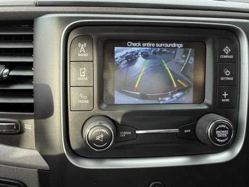 Used 2018 RAM 2500 Tradesman w/ Chrome Appearance Group image 20