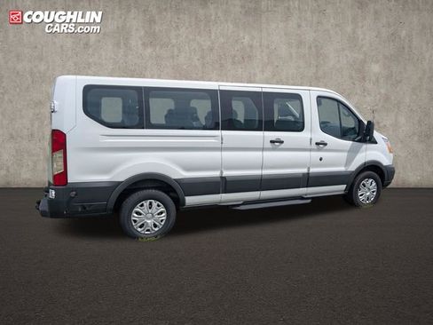 Used 2016 Ford Transit 350 XLT RWD image 8