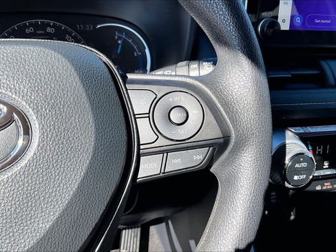 Used 2025 Toyota RAV4 Woodland Edition image 23