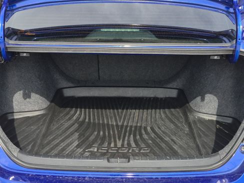 Used 2019 Honda Accord Sport image 8