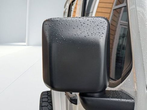 New 2025 Jeep Wrangler Unlimited Sahara AWD/4WD image 9