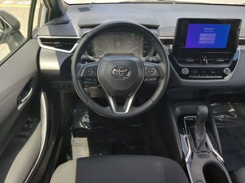 Certified 2024 Toyota Corolla SE image 15