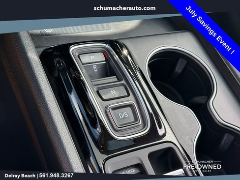 Used 2023 Honda Pilot Touring image 25