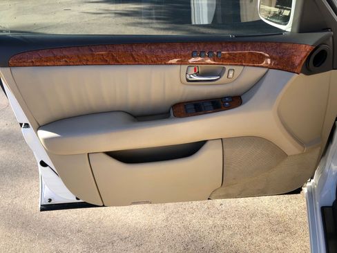 Used 2004 Lexus LS 430 image 14