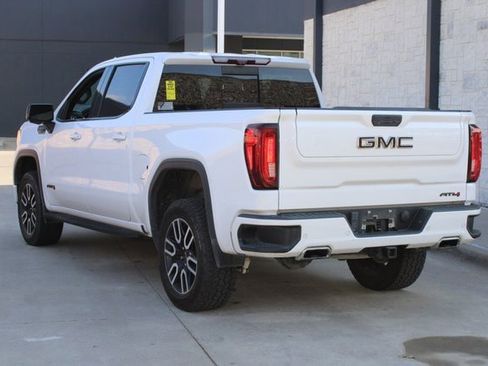 Used 2021 GMC Sierra 1500 AT4 w/ Technology Package image 3