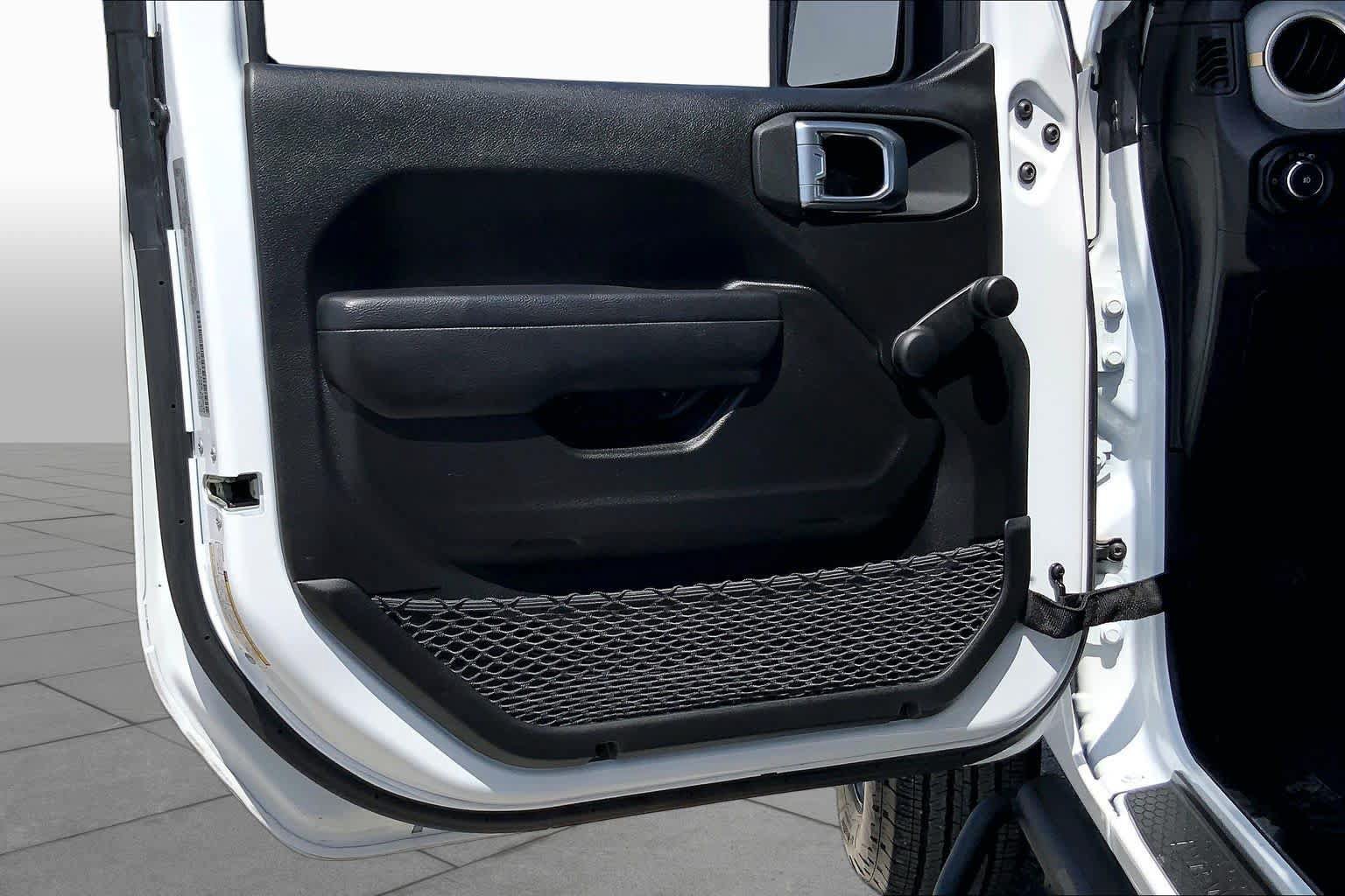 Used 2024 Jeep Wrangler Sport AWD/4WD image 21