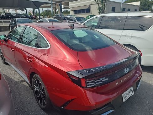 Used 2025 Hyundai Sonata SEL FWD image 9