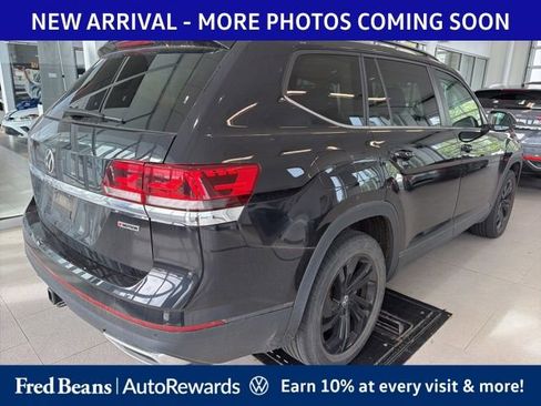 Used 2022 Volkswagen Atlas SE AWD/4WD image 6