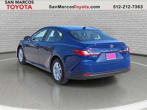 Used 2026 Toyota Camry LE image 7