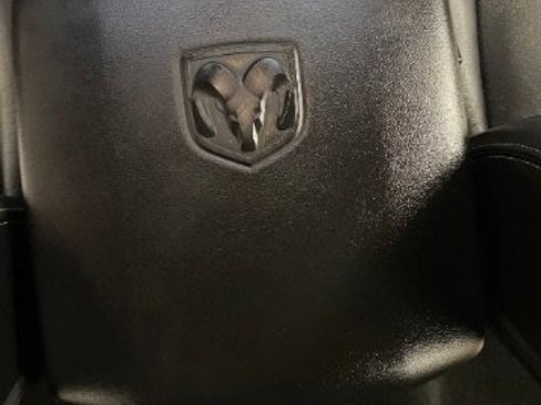 Used 2014 RAM 1500 Laramie w/ Convenience Group image 21