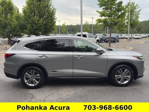 Used 2023 Acura MDX SH-AWD image 8