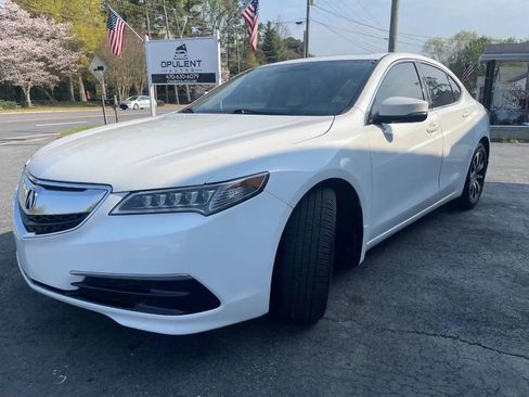 Used 2017 Acura TLX w/ Technology Package image 3