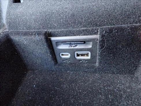 Used 2024 Cadillac XT5 Premium Luxury image 26