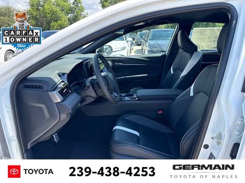 Used 2026 Toyota Camry SE FWD image 15