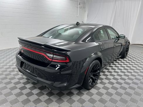 Used 2022 Dodge Charger Scat Pack RWD image 5