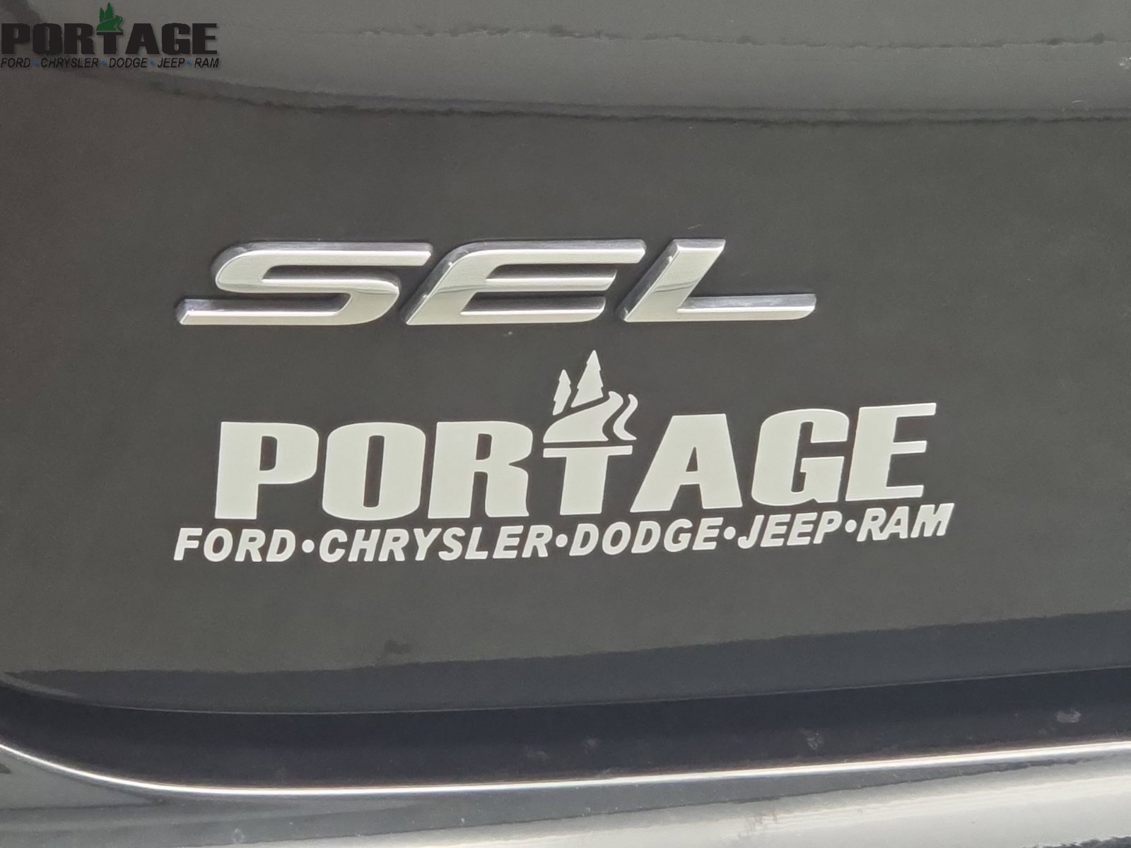 Used 2024 Ford Edge SEL AWD/4WD image 10