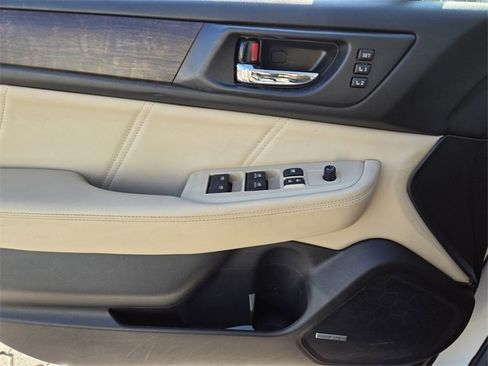 Used 2019 Subaru Outback 3.6R Limited image 36