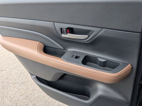 New 2026 Toyota Grand Highlander AWD image 30