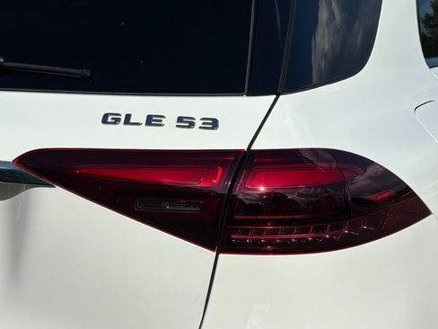 Used 2024 Mercedes-Benz GLE 53 AMG 4MATIC image 9