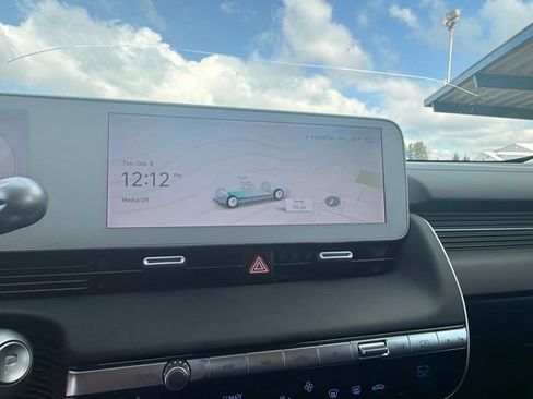 Used 2024 Hyundai Ioniq 5 SEL AWD/4WD image 26