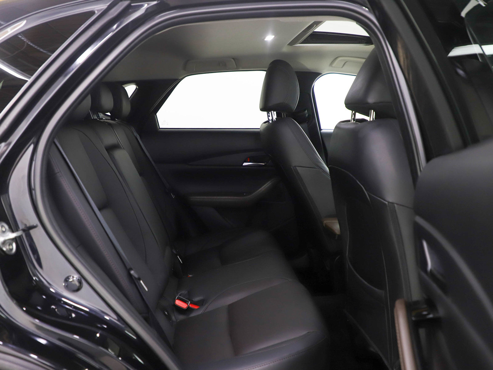Used 2024 MAZDA CX-30 AWD 2.5 S w/ Premium Package image 12