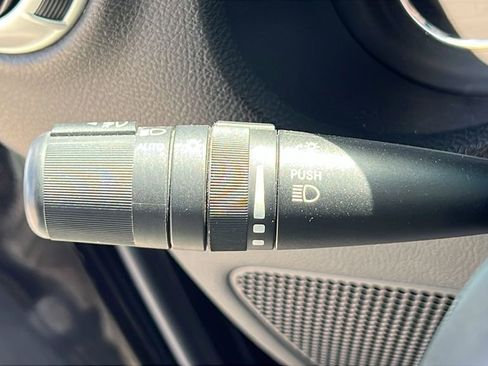 Used 2017 Jeep Wrangler Unlimited Sahara image 14