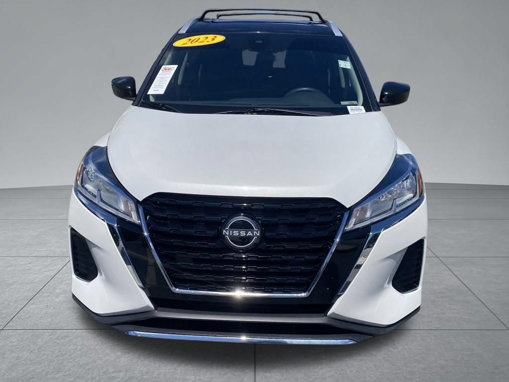 Used 2023 Nissan Kicks SV w/ Exterior Package FWD image 19