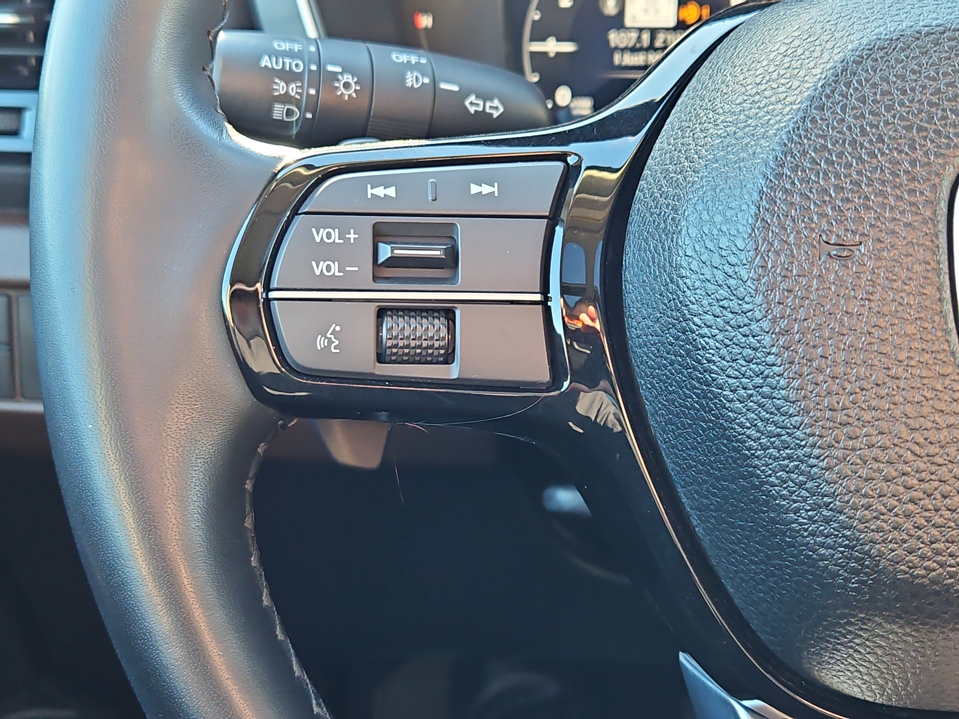 Certified 2025 Honda Pilot Elite image 21