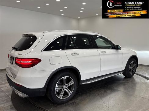 Used 2017 Mercedes-Benz GLC 300 300 4MATIC image 7