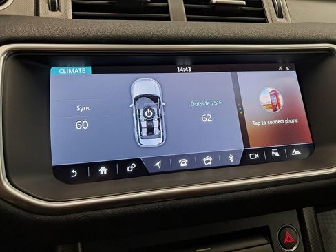 Used 2019 Land Rover Range Rover Evoque image 22