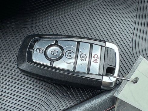 Certified 2025 Ford Explorer Active w/ Active Comfort Package AWD/4WD image 42