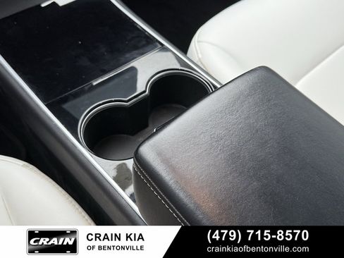 Used 2020 Tesla Model 3 Long Range image 19