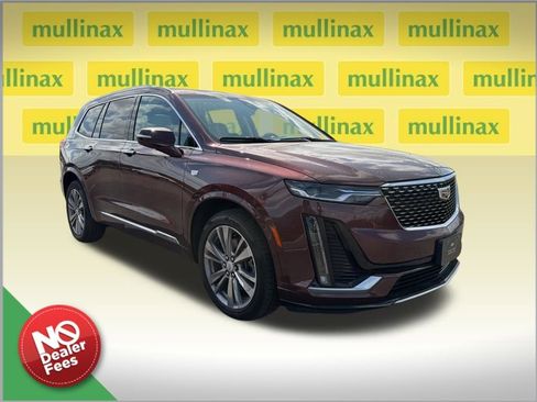 Used 2023 Cadillac XT6 Premium Luxury image 1