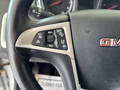 Used 2017 GMC Terrain SLE w/ Technology Package FWD image 15