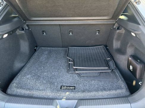 Certified 2023 Volkswagen ID.4 Pro RWD image 5