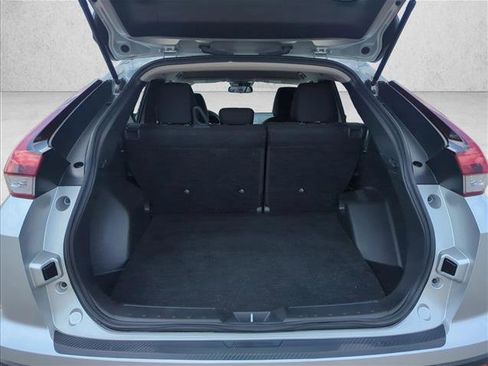 Used 2024 Mitsubishi Eclipse Cross LE AWD/4WD image 7