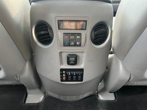 Used 2009 Honda Pilot EX-L image 26