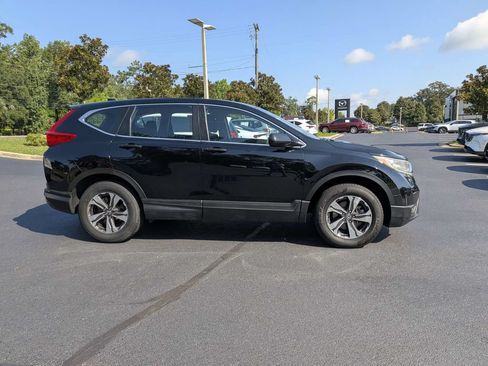 Used 2017 Honda CR-V LX image 3
