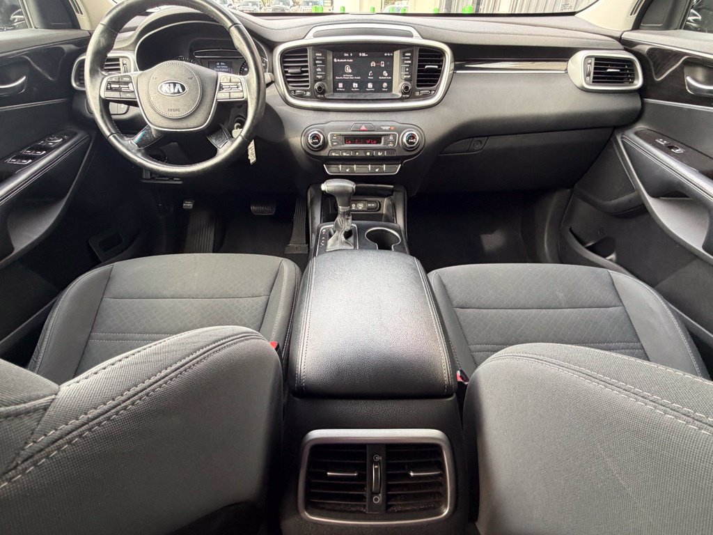 Used 2019 Kia Sorento S FWD image 5