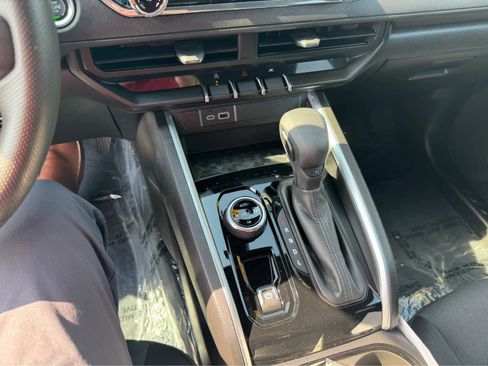 Used 2024 Chevrolet Colorado Trail Boss w/ Advanced Trailering Package image 25