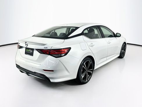Used 2023 Nissan Sentra SR FWD image 9